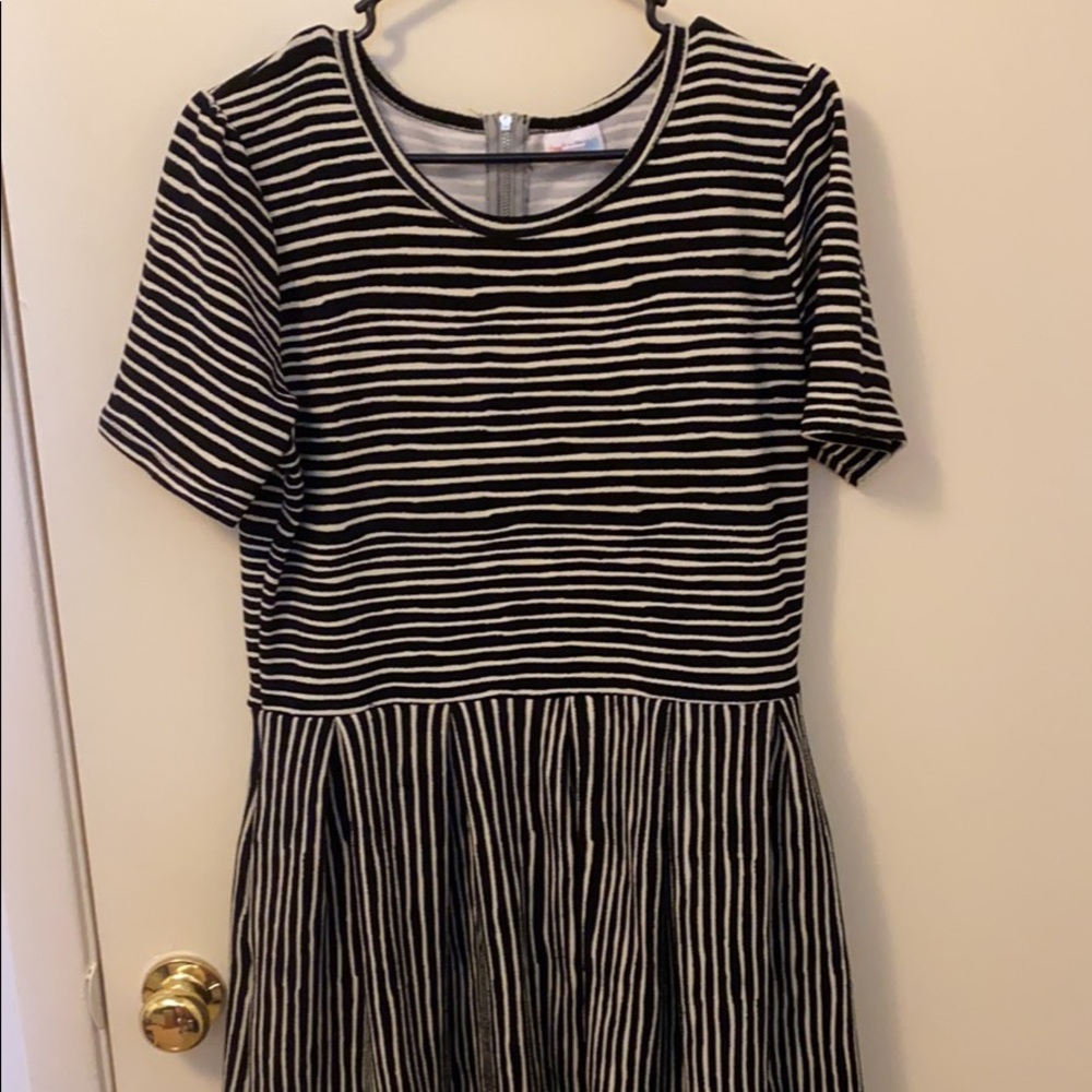 Black and white striped dress size 2X large